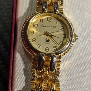 Gloria Vanderbilt Watch